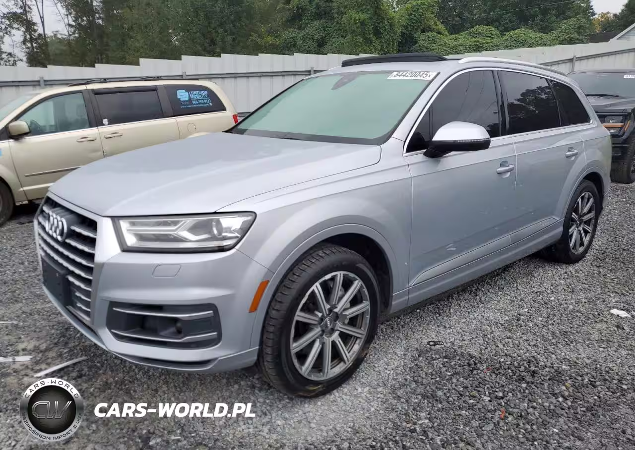 AUDI