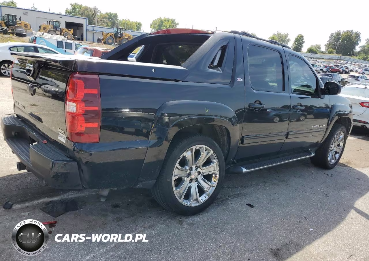 2011 Chevrolet Avalanche Lt VIN:3GNTKFE37BG239791 - 3