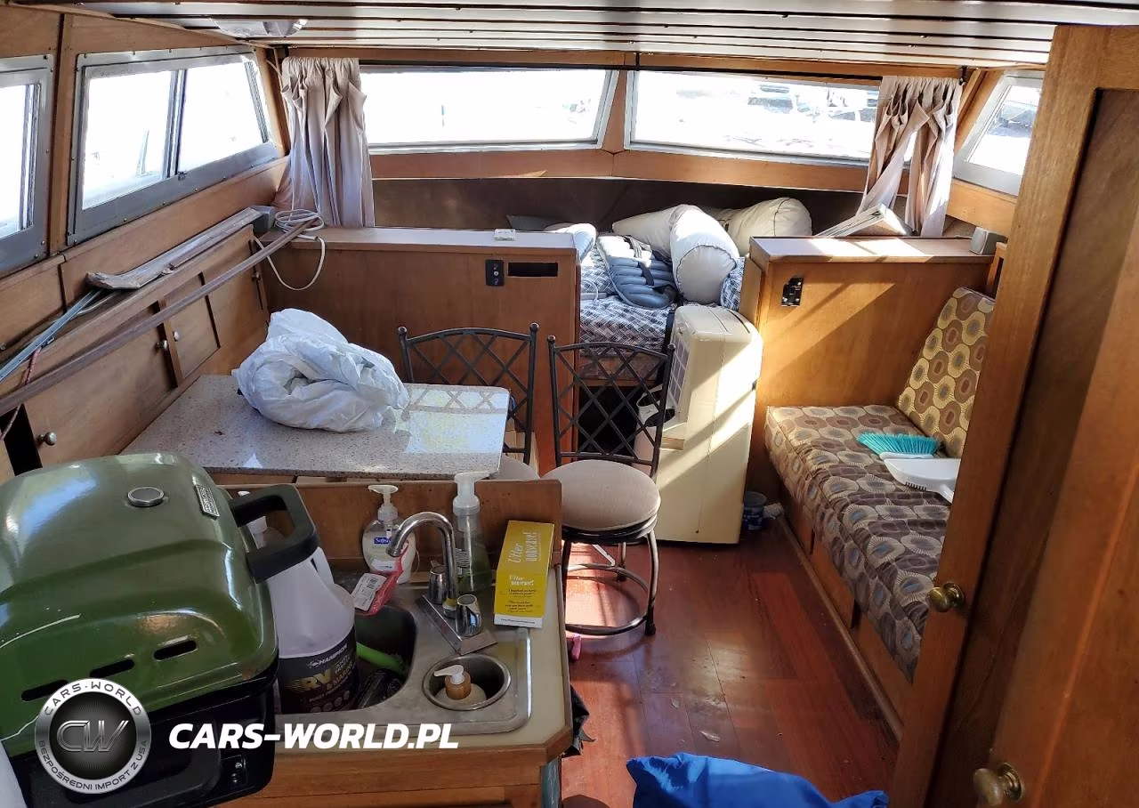 1974 CARVER YACHTS MONTEREY  VIN:CDR38021M748 - 5