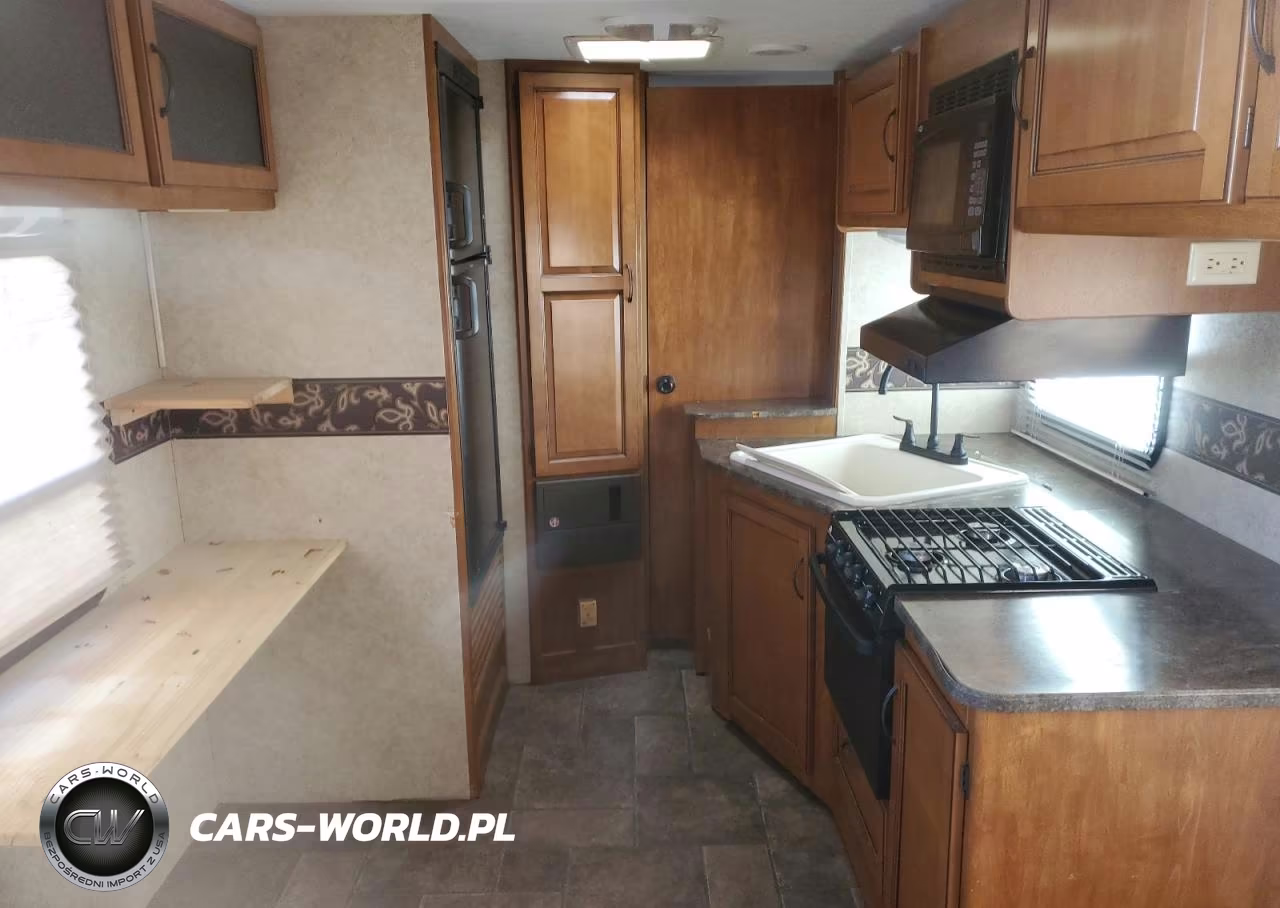 2013 Keystone Trailer VIN:4YDT2462XDD420447 - 6