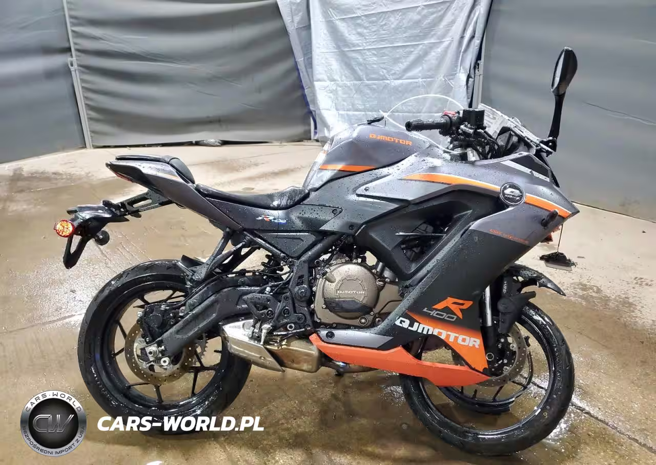 2023 Other Motorcycle Qjmotor Srk400