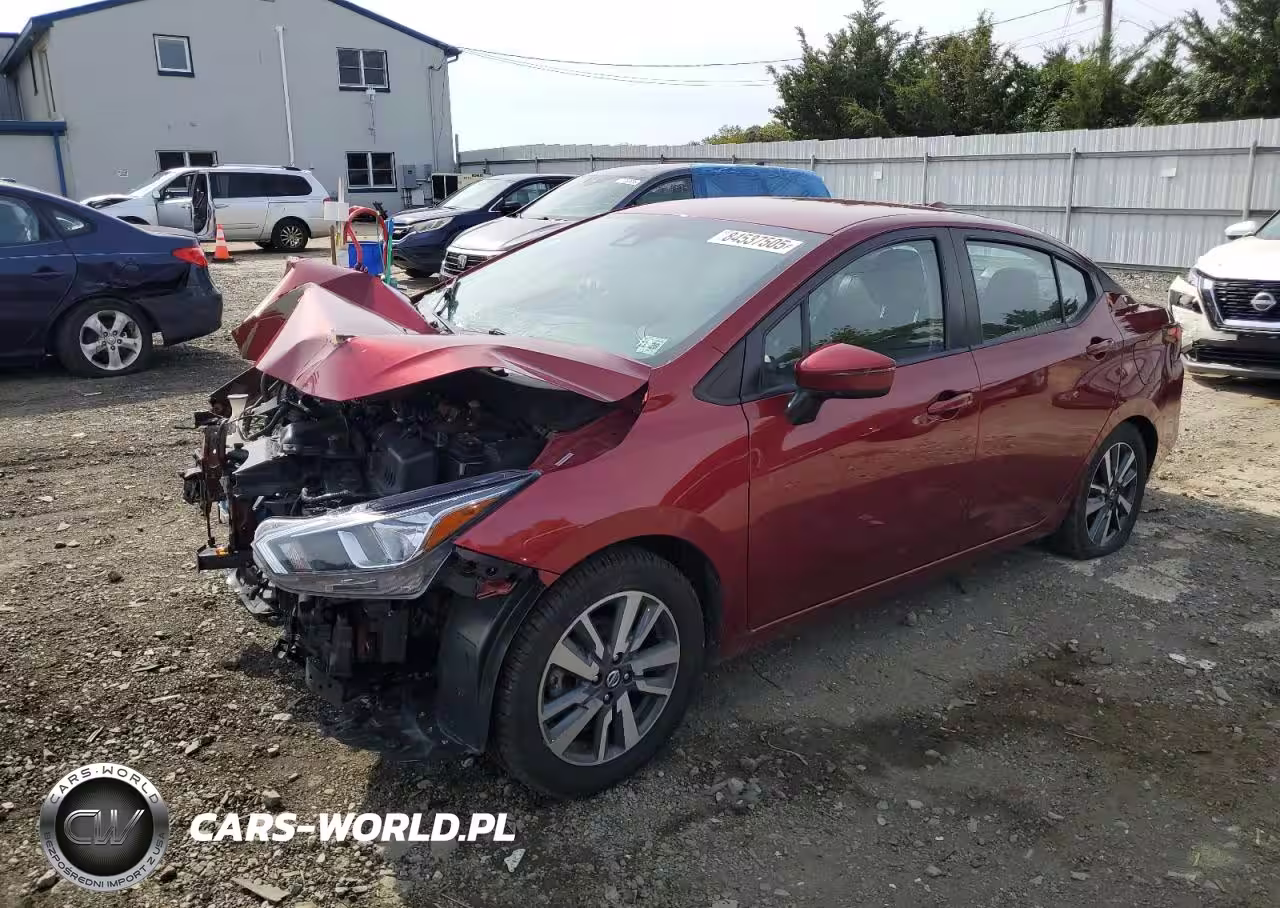 2021 Nissan Versa Sv