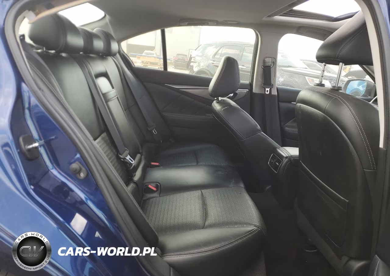 2019 Infiniti Q50 Luxe VIN:JN1EV7AR9KM554973 - 10