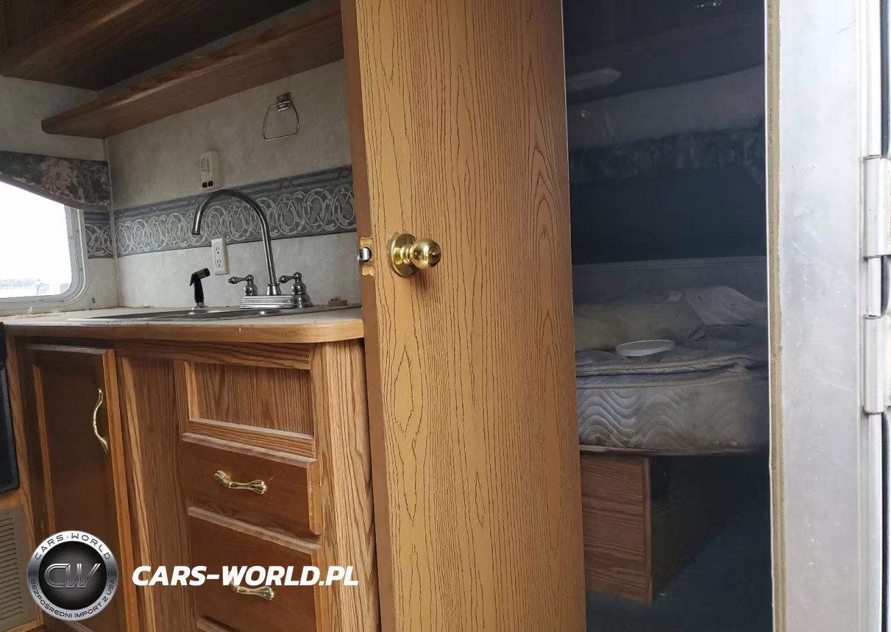 2002 Othe Recreational Vehicle (Rv) VIN:4YDT2802029081438 - 5