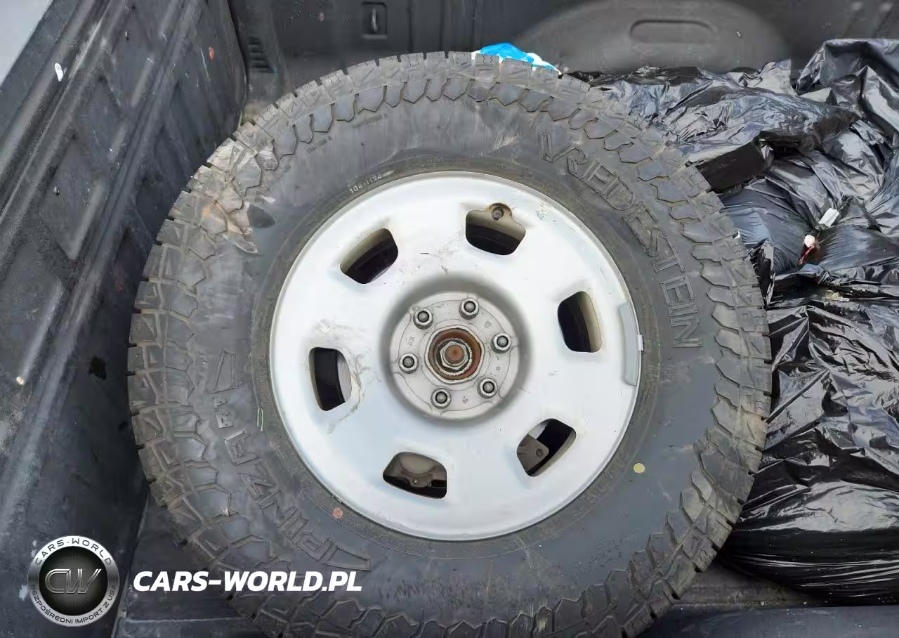 2019 Chevrolet Colorado VIN:1GCHTBEN1K1268630 - 12