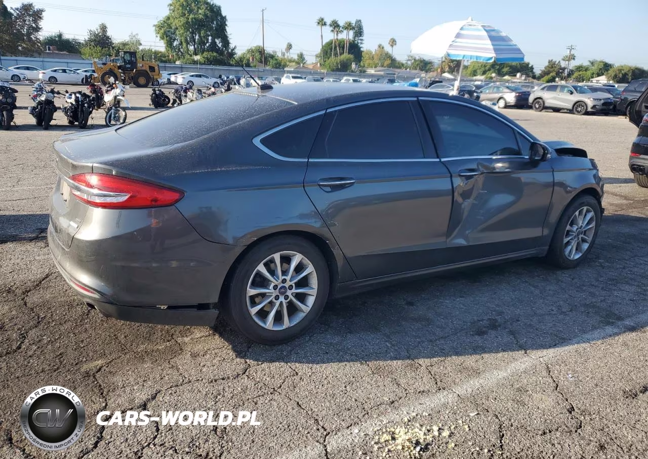 2017 Ford Fusion Se VIN:3FA6P0HD3HR113472 - 3