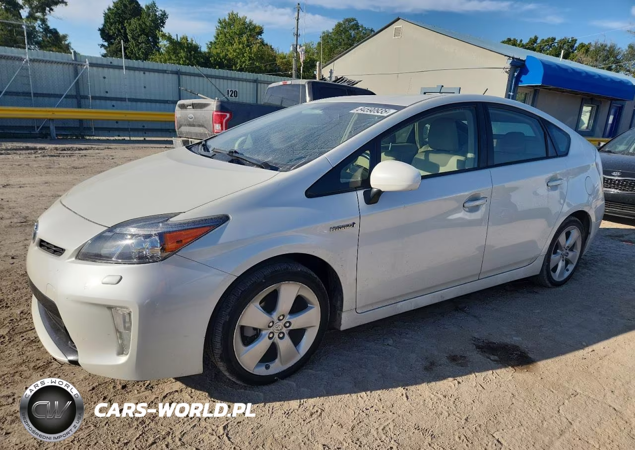 2015 Toyota Prius Five