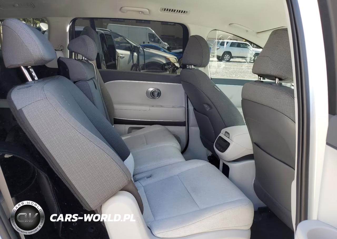 2026 Hyundai Ioniq 9 Se VIN:7YAMTFS3XTY003005 - 11