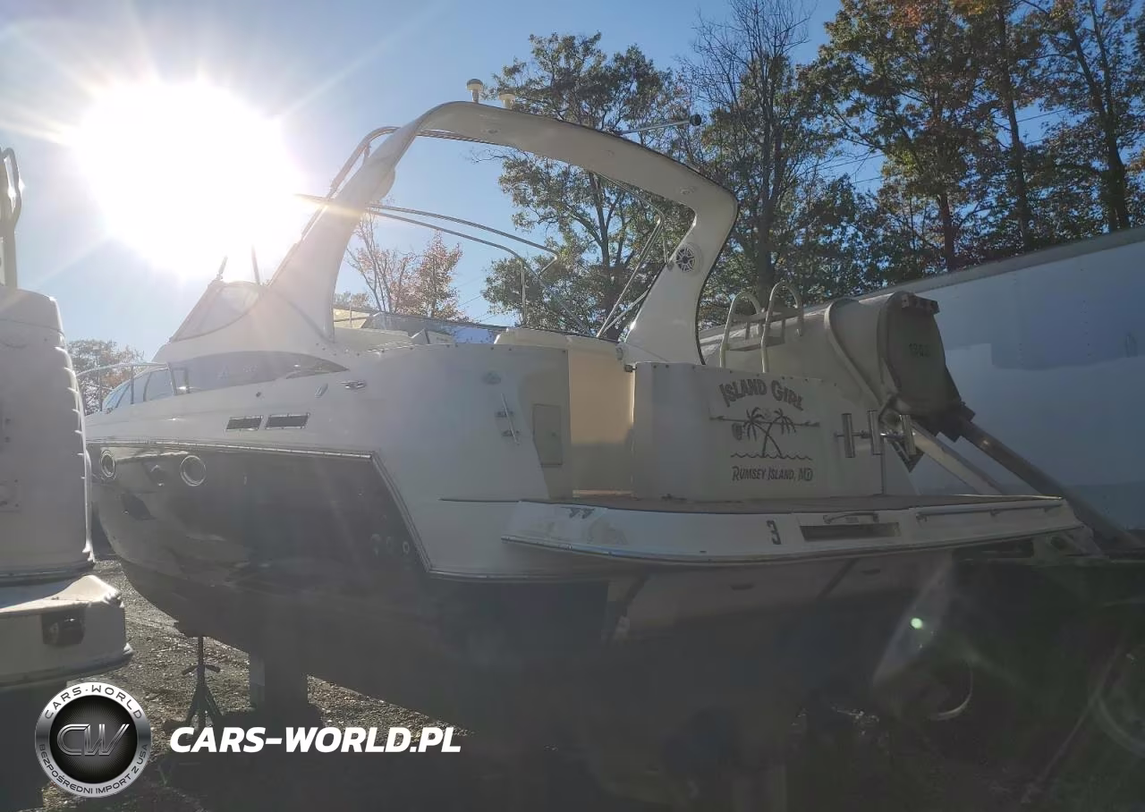 2000 Cruisers Yachts 3375 - Boat VIN:CRSUSZ12I900 - 3