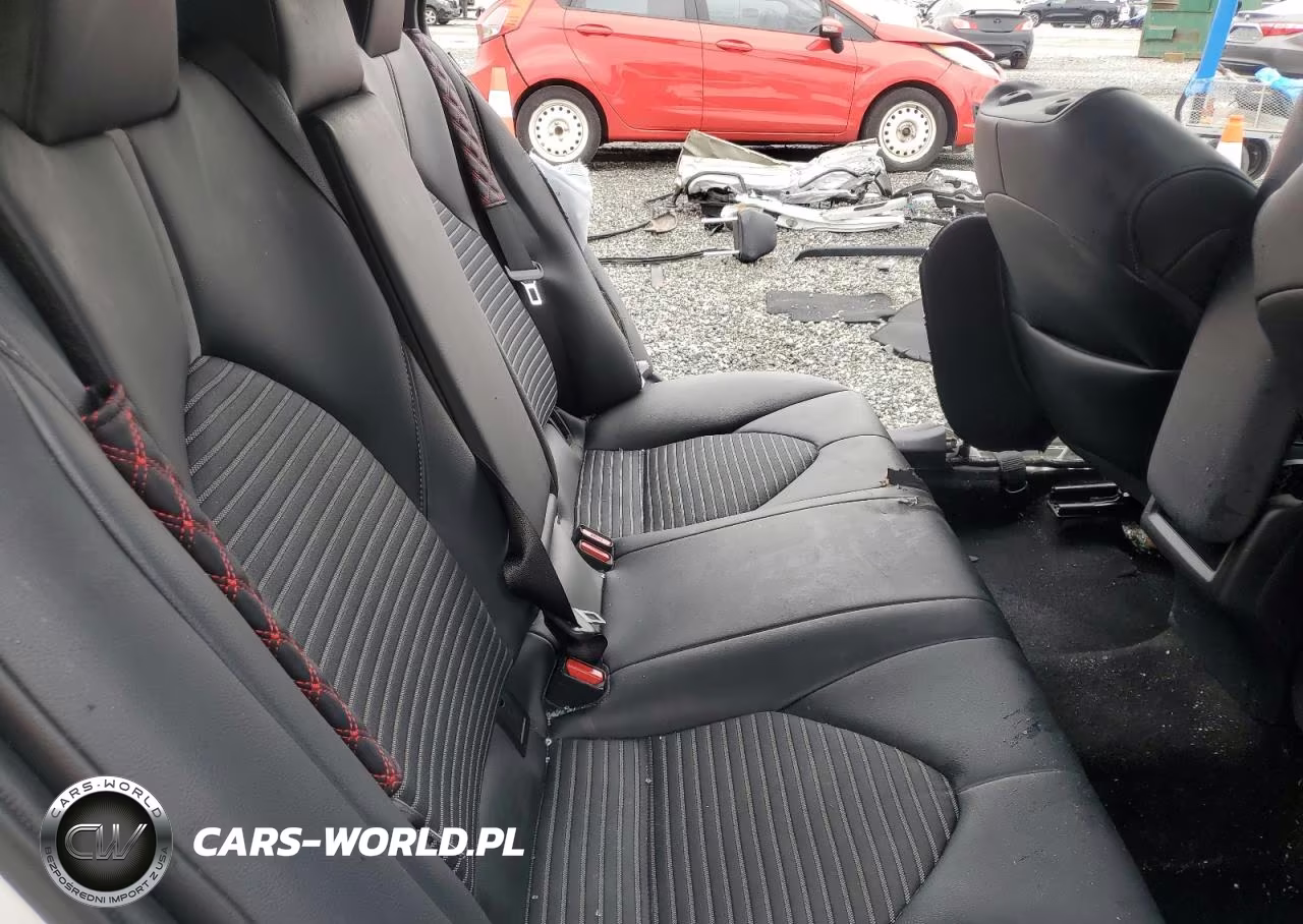 2020 Toyota Camry Se VIN:4T1G11AK4LU983842 - 10