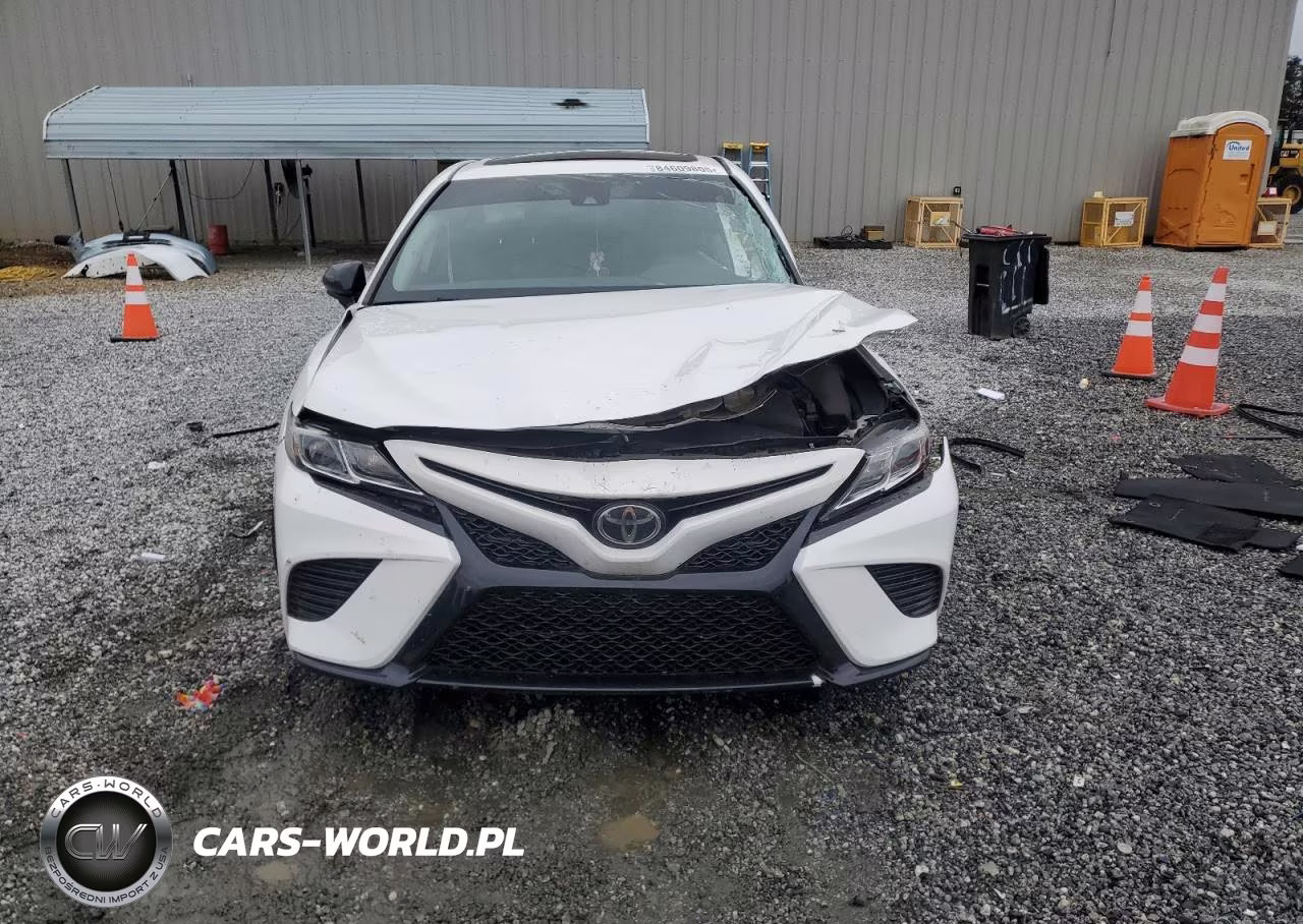 2020 Toyota Camry Se VIN:4T1G11AK4LU983842 - 5