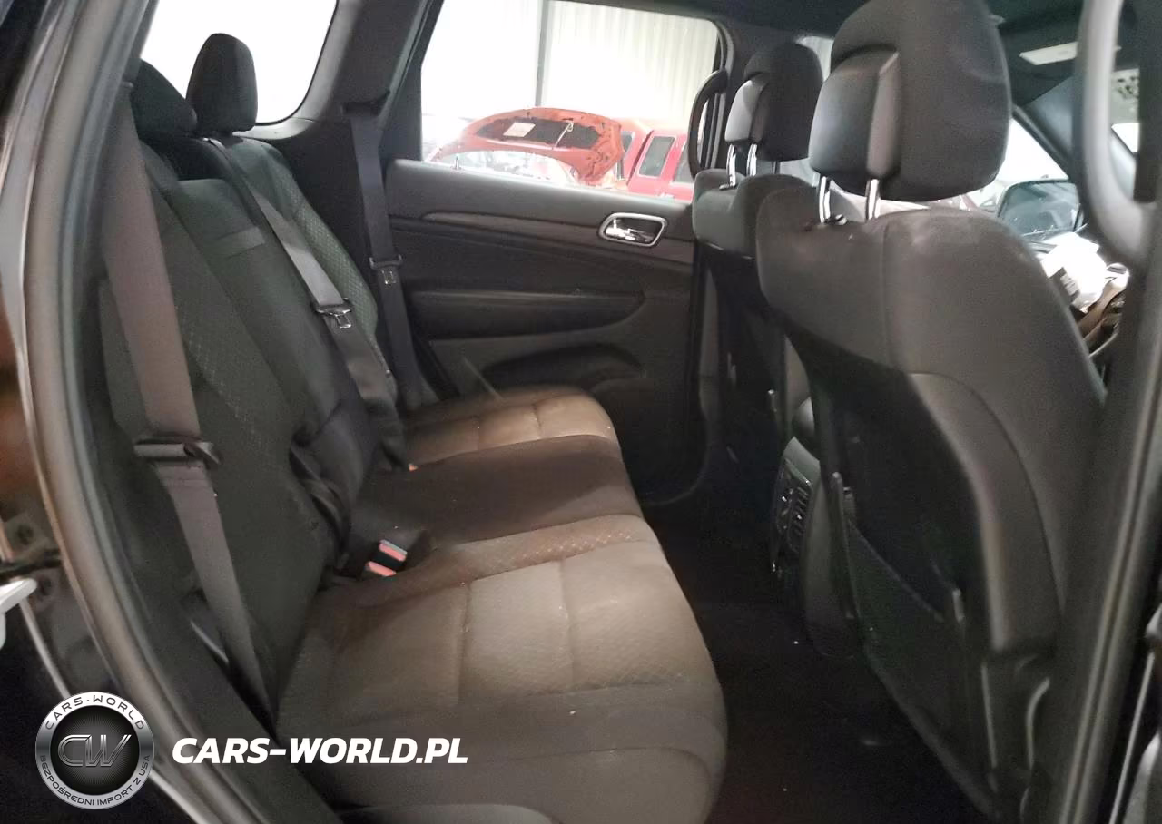 2019 Jeep Grand Cherokee Laredo VIN:1C4RJFAG9KC569062 - 11