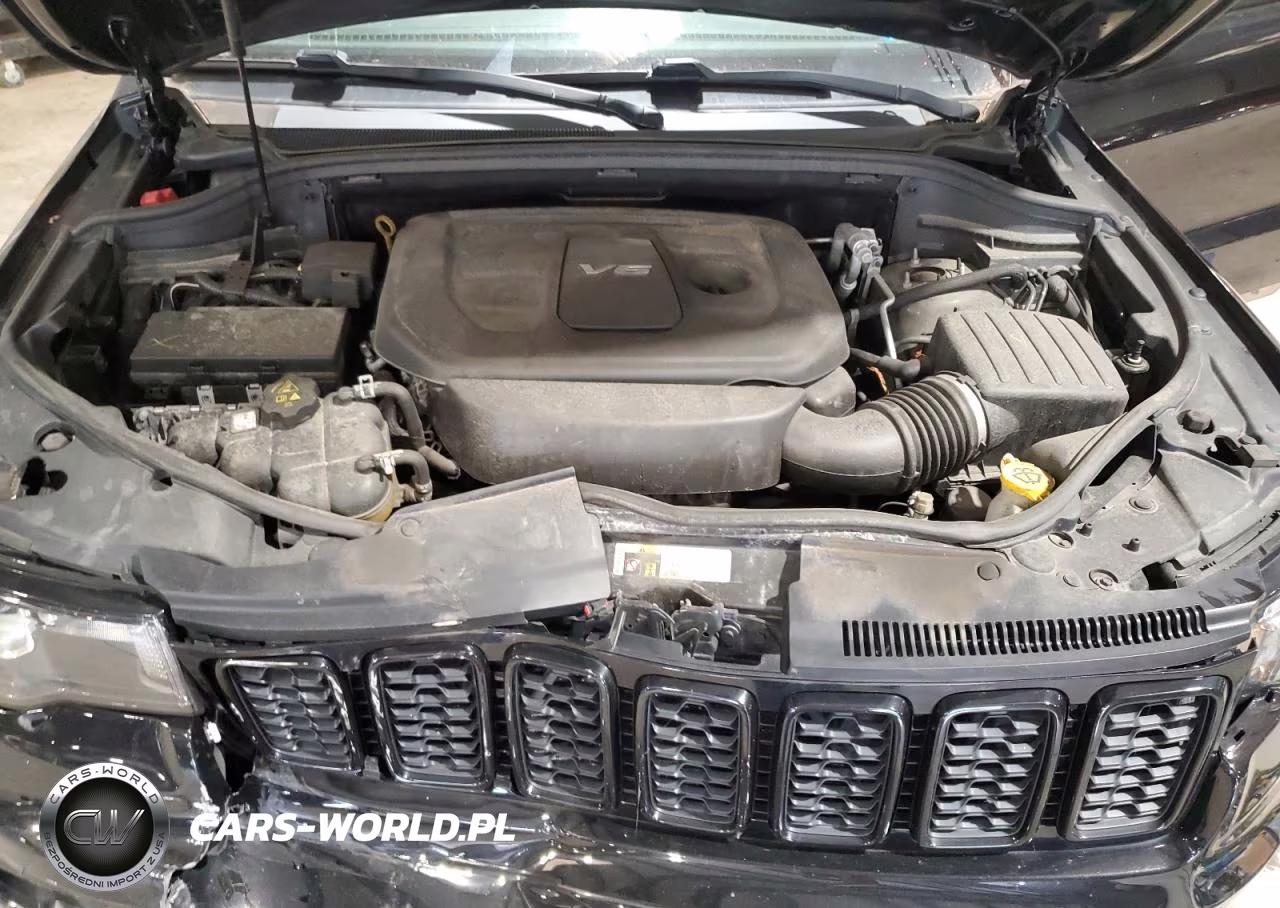 2019 Jeep Grand Cherokee Laredo VIN:1C4RJFAG9KC569062 - 12