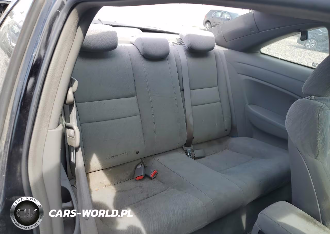 2007 Honda Civic Lx VIN:2HGFG12697H555680 - 10
