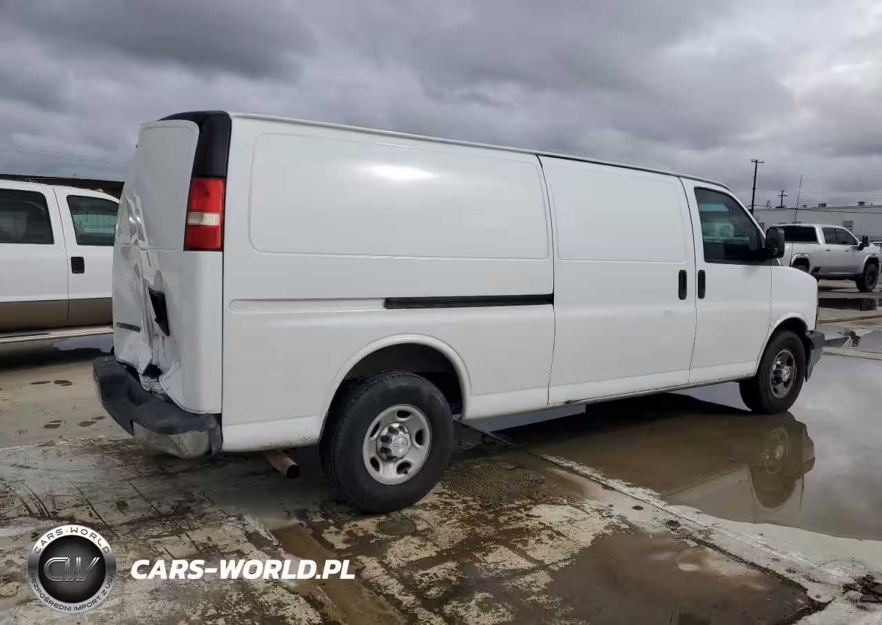 2017 Chevrolet Express G3500 VIN:1GCZGHFG6H1107372 - 3