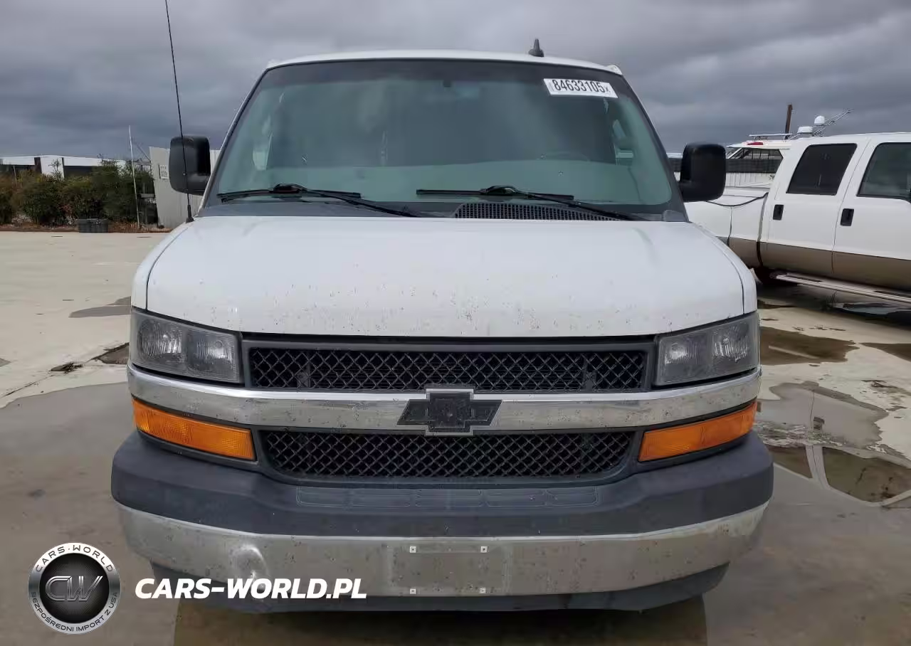 2017 Chevrolet Express G3500 VIN:1GCZGHFG6H1107372 - 5