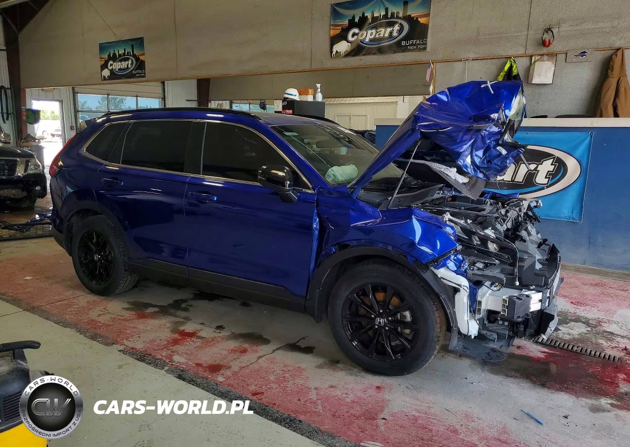 2023 Honda Cr-V Sport VIN:7FARS5H56PE011213 - 4