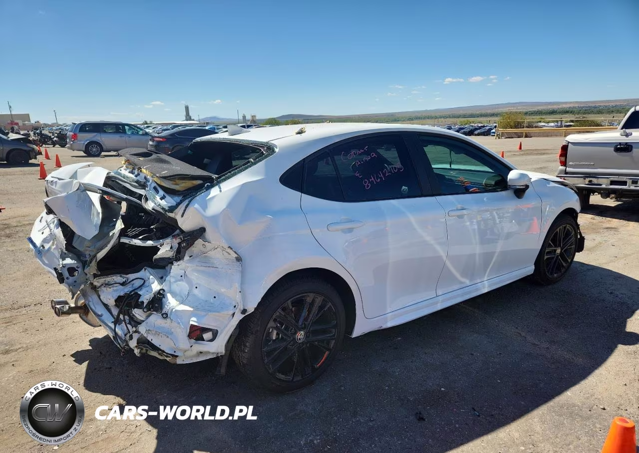 2025 Toyota Camry Xse VIN:4T1DAACK4SU171651 - 3