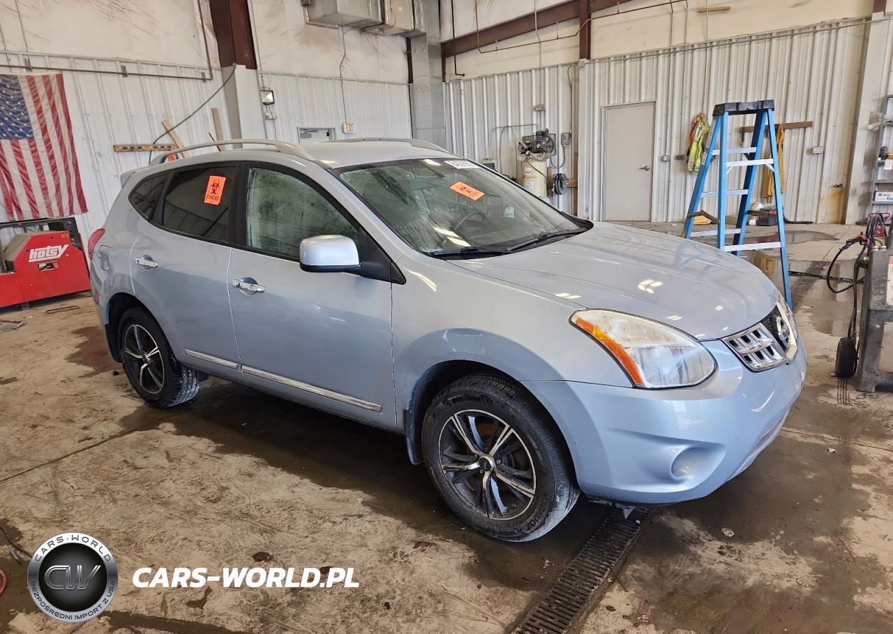 2011 Nissan Rogue S VIN:JN8AS5MV5BW311252 - 4