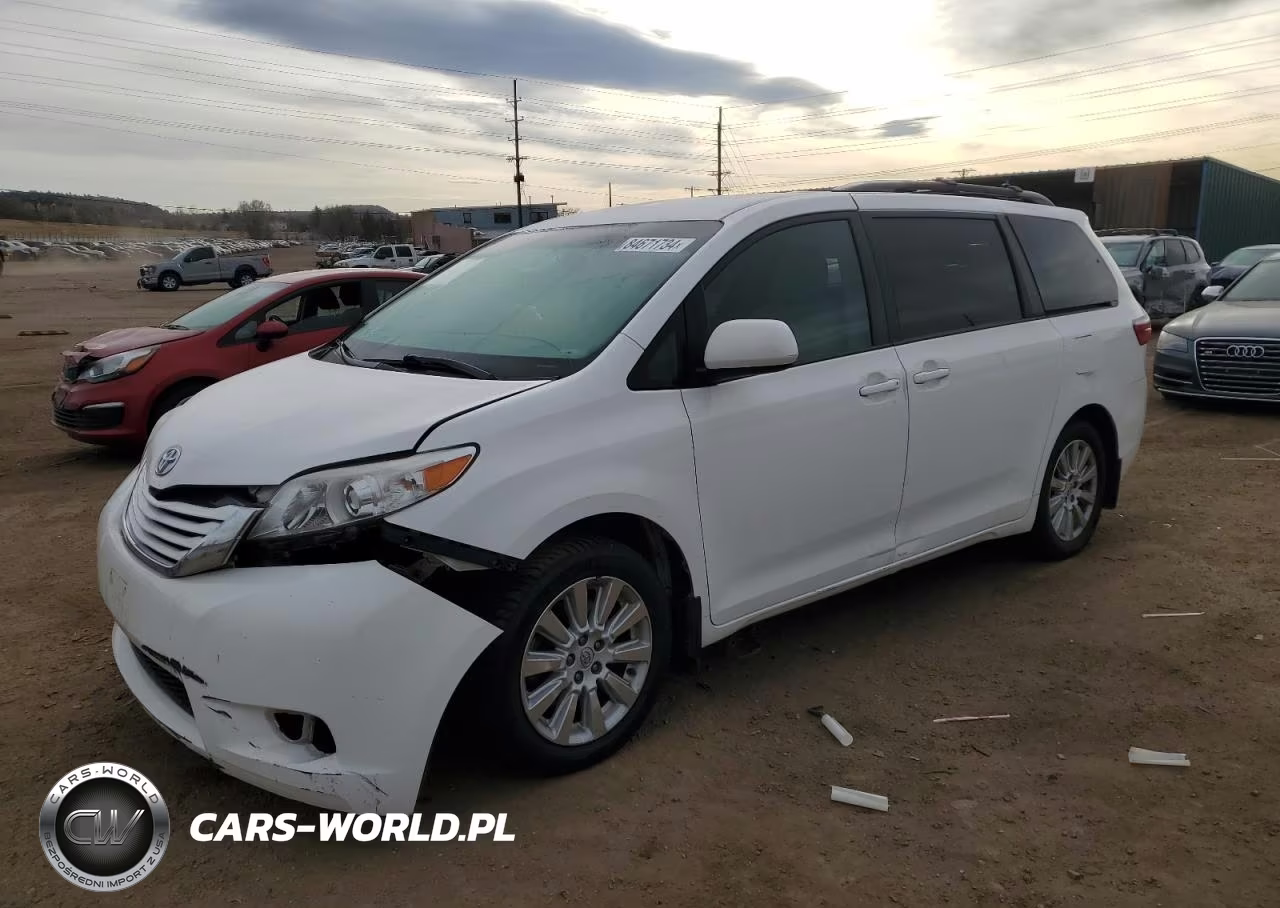 2015 Toyota Sienna Le