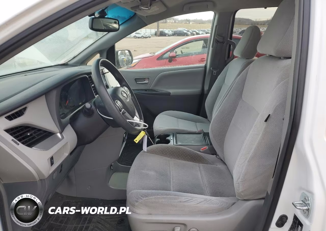 2015 Toyota Sienna Le VIN:5TDJK3DC2FS112132 - 7