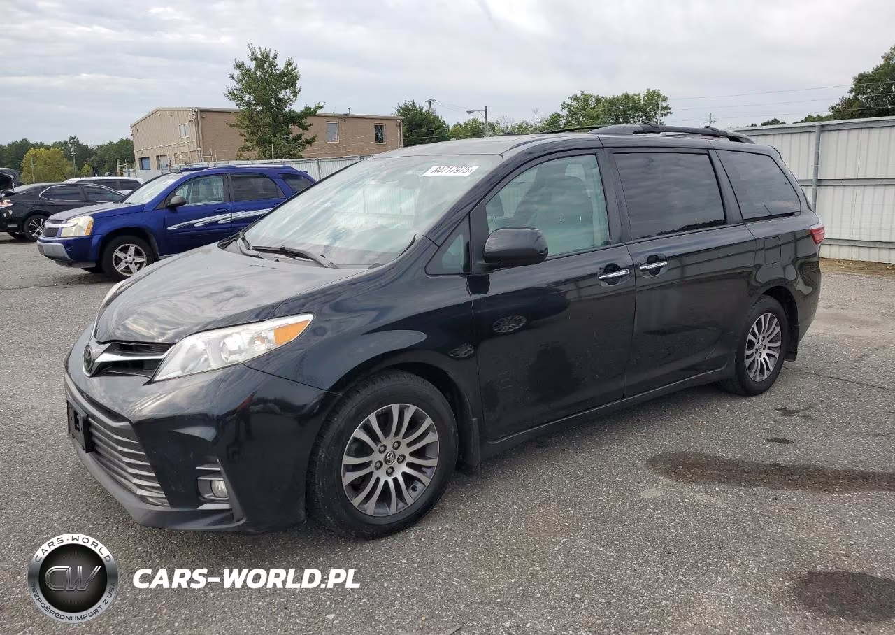 2018 Toyota Sienna Xle