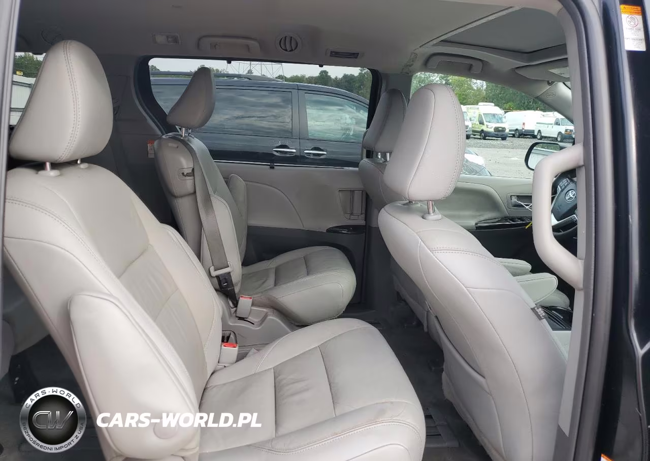 2018 Toyota Sienna Xle VIN:5TDYZ3DC4JS955588 - 11