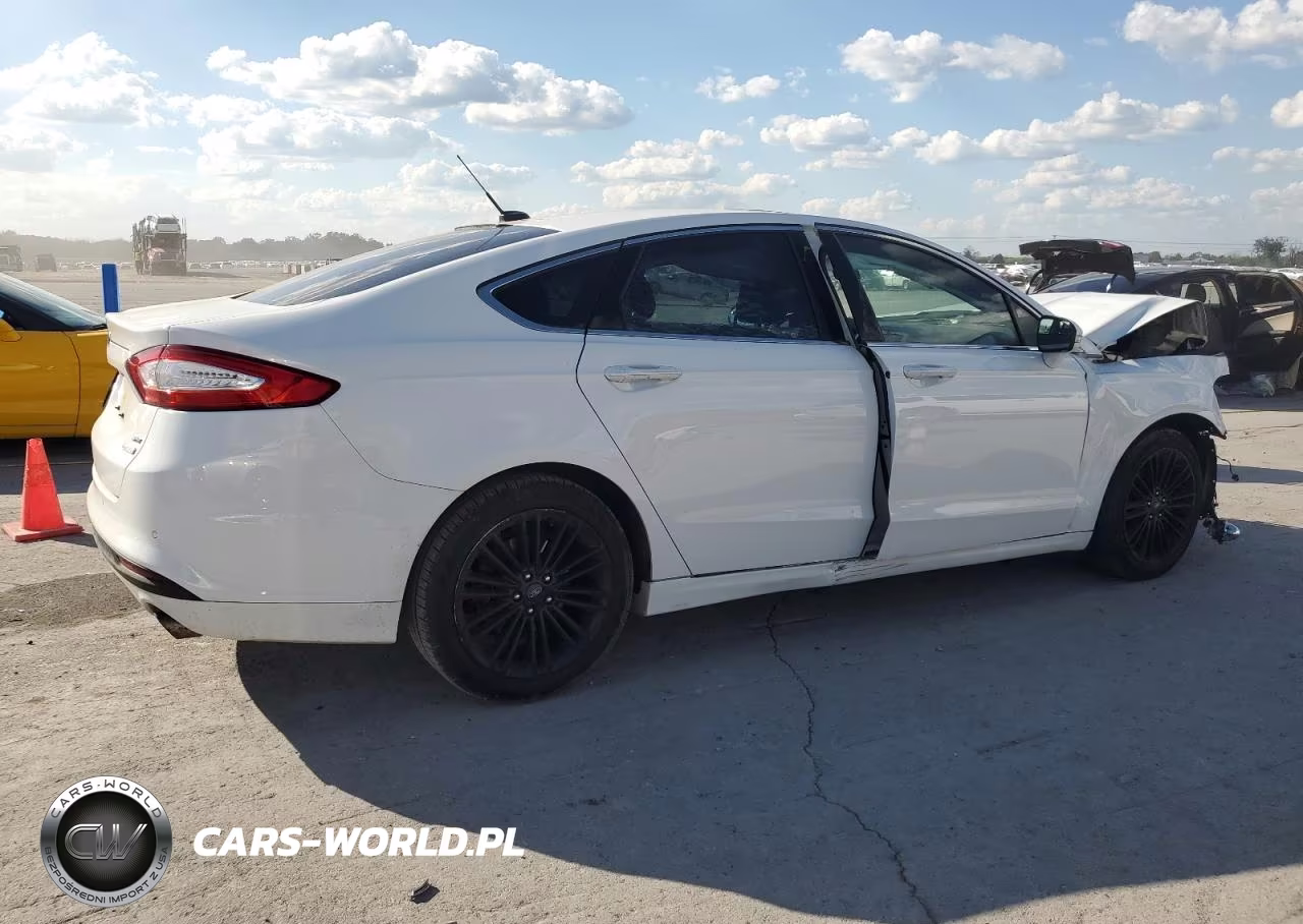 2014 Ford Fusion Se VIN:3FA6P0HD3ER200025 - 3