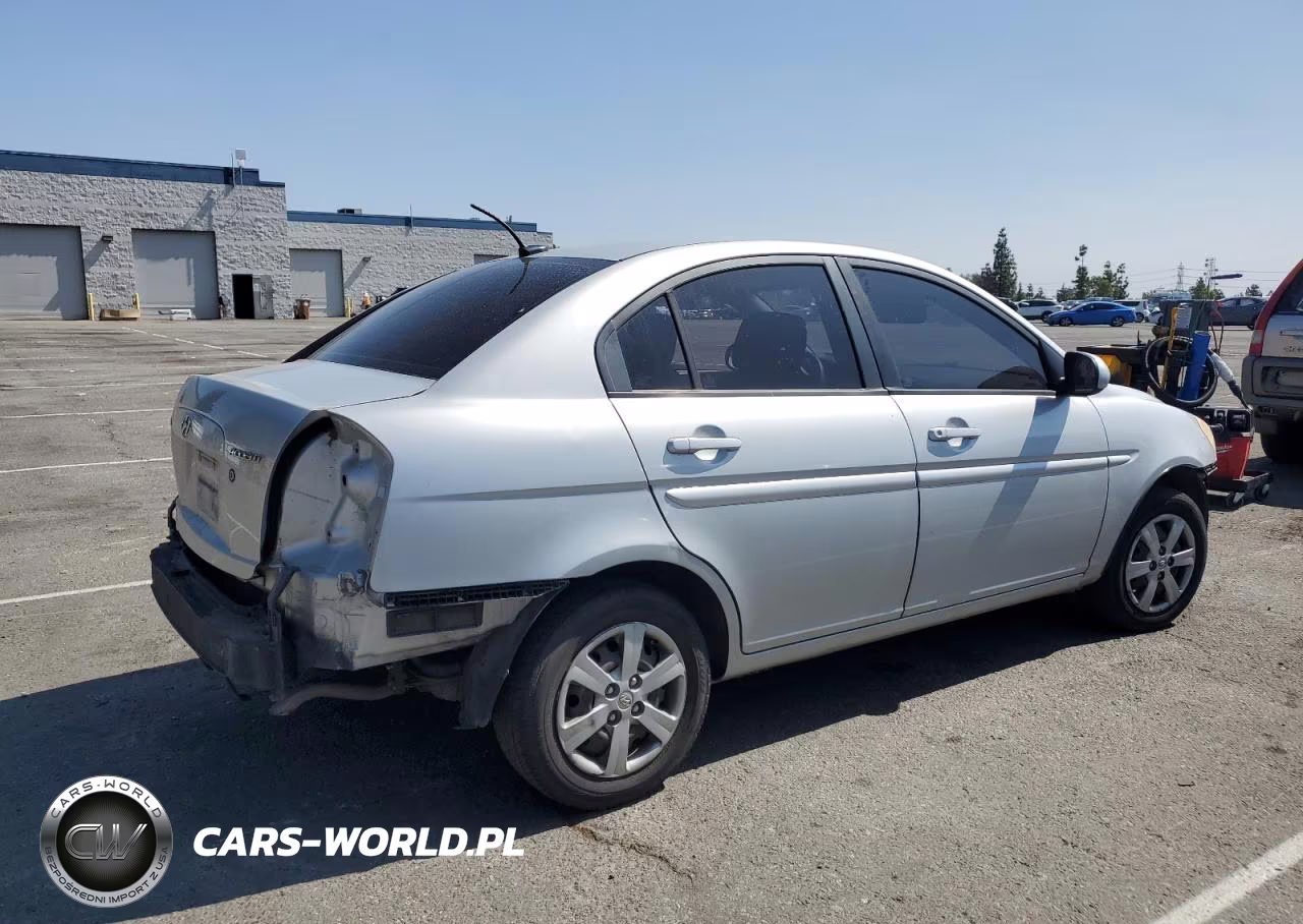 2010 Hyundai Accent Gls VIN:KMHCN4ACXAU433779 - 3