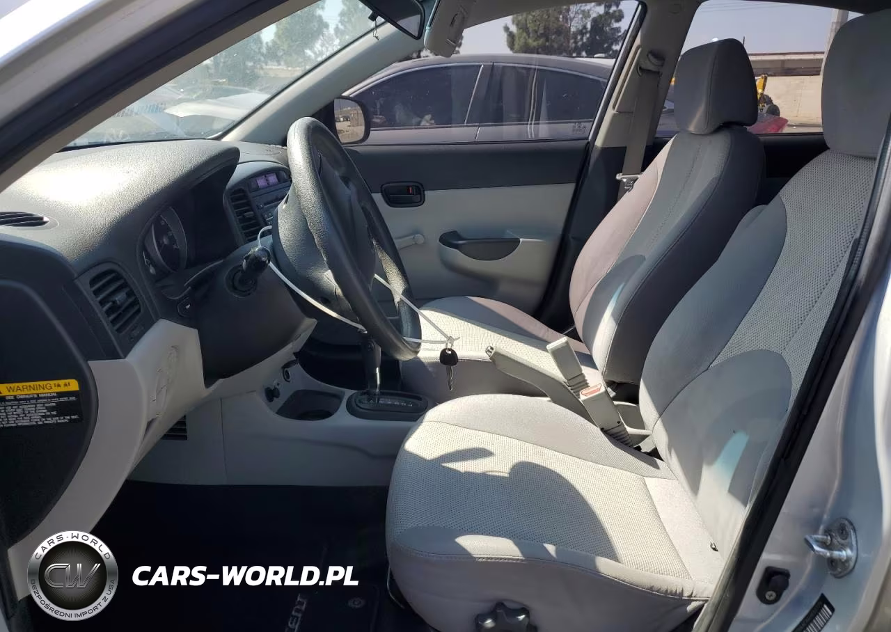 2010 Hyundai Accent Gls VIN:KMHCN4ACXAU433779 - 7