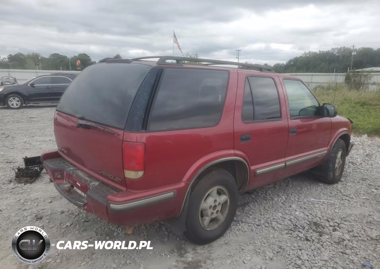 1999 Chevrolet Trailblaze VIN:1GNDT13W8XK214240 - 3