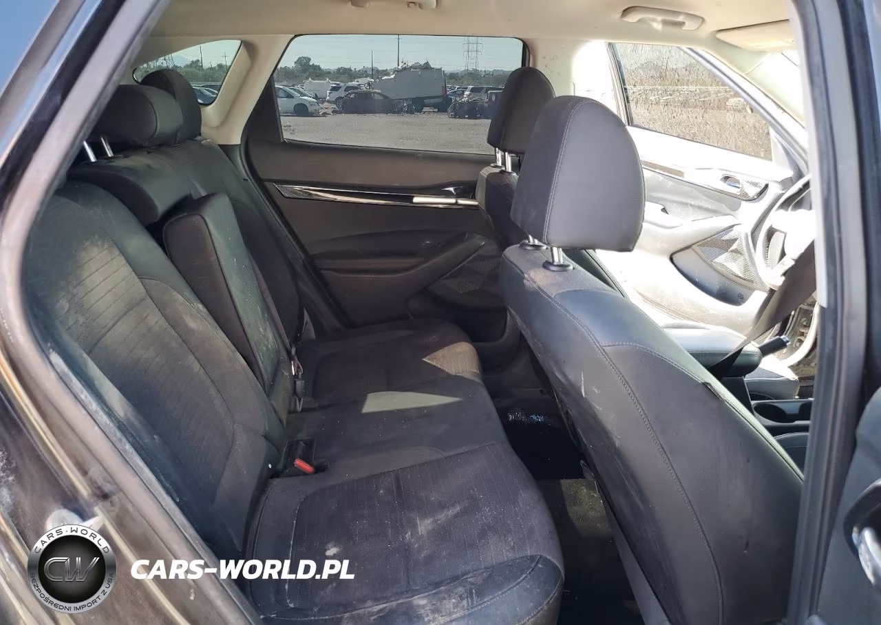 2021 Kia Seltos S VIN:KNDEU2AA2M7223344 - 10