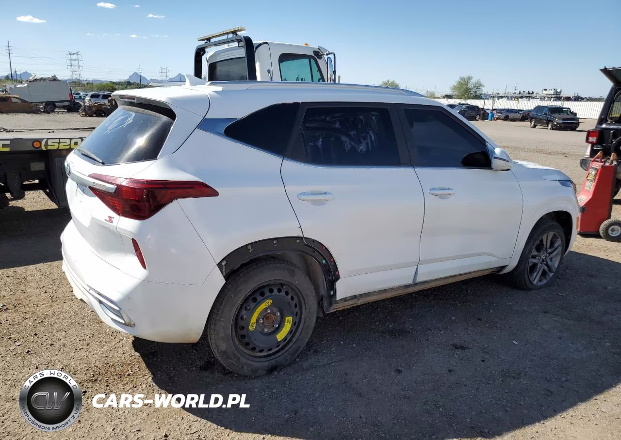 2021 Kia Seltos S VIN:KNDEU2AA2M7223344 - 3