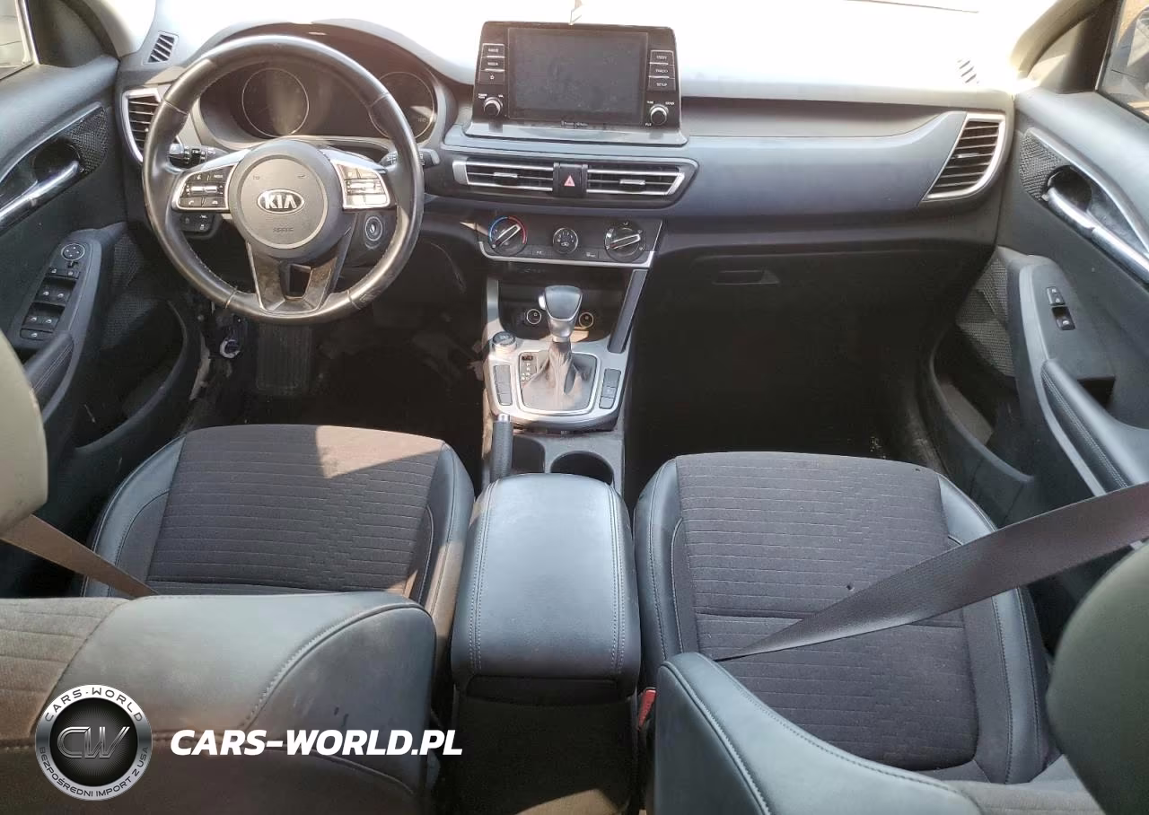 2021 Kia Seltos S VIN:KNDEU2AA2M7223344 - 8