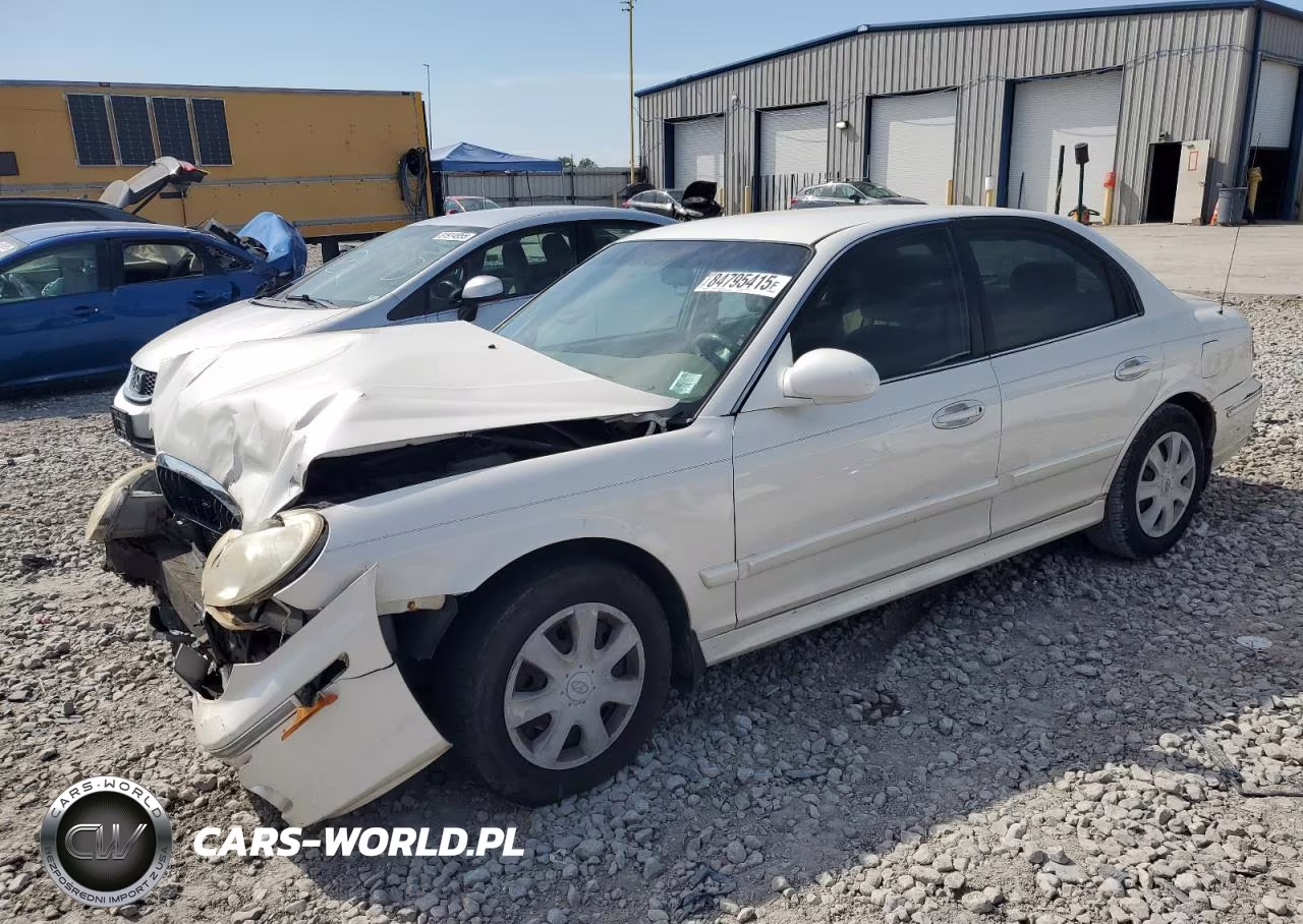 2004 Hyundai Sonata Base
