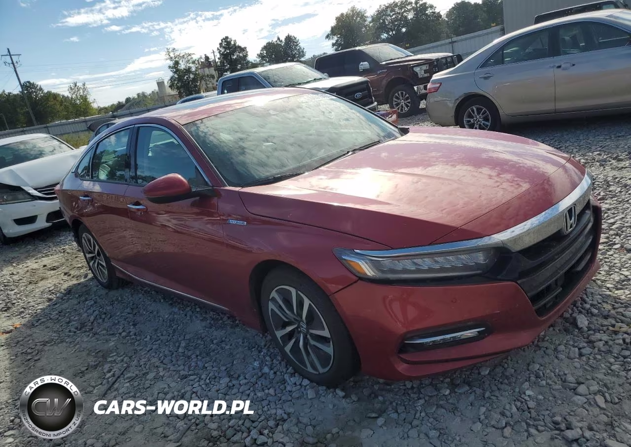2018 Honda Accord Touring Hybrid VIN:1HGCV3F95JA011594 - 4