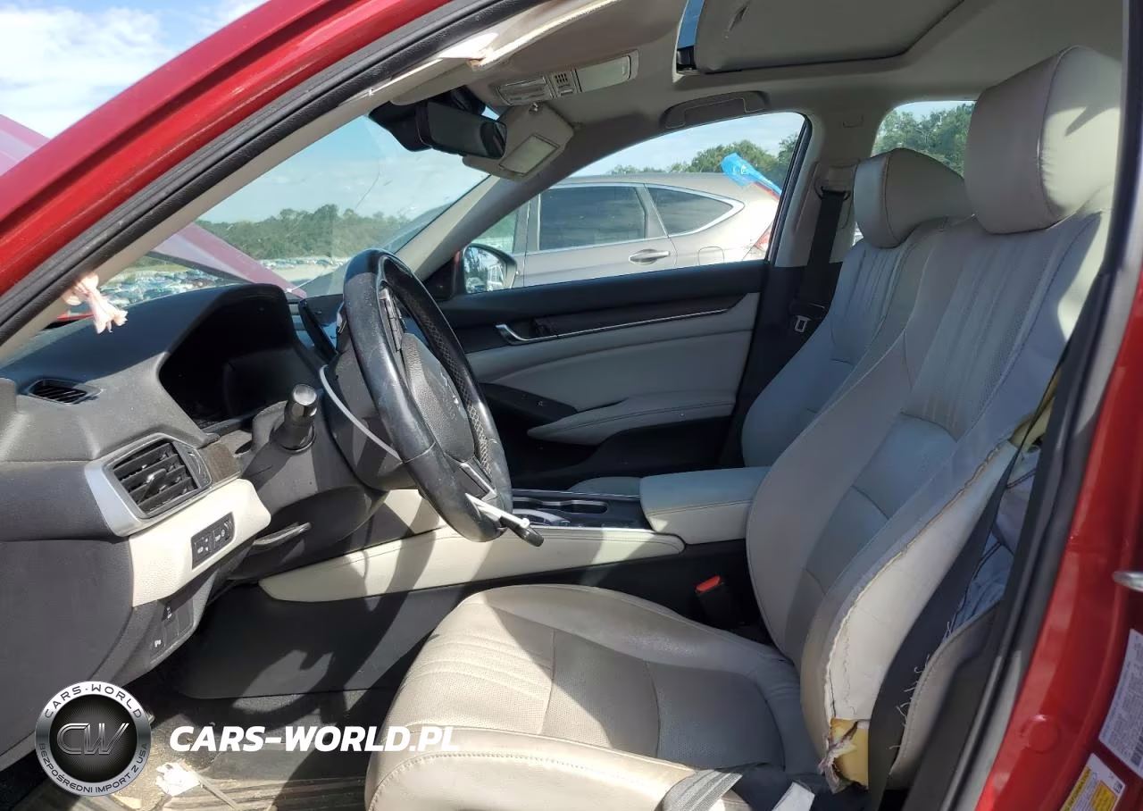 2018 Honda Accord Touring Hybrid VIN:1HGCV3F95JA011594 - 7