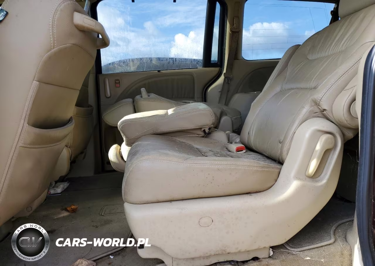 2010 Honda Odyssey Touring VIN:5FNRL3H97AB017089 - 11