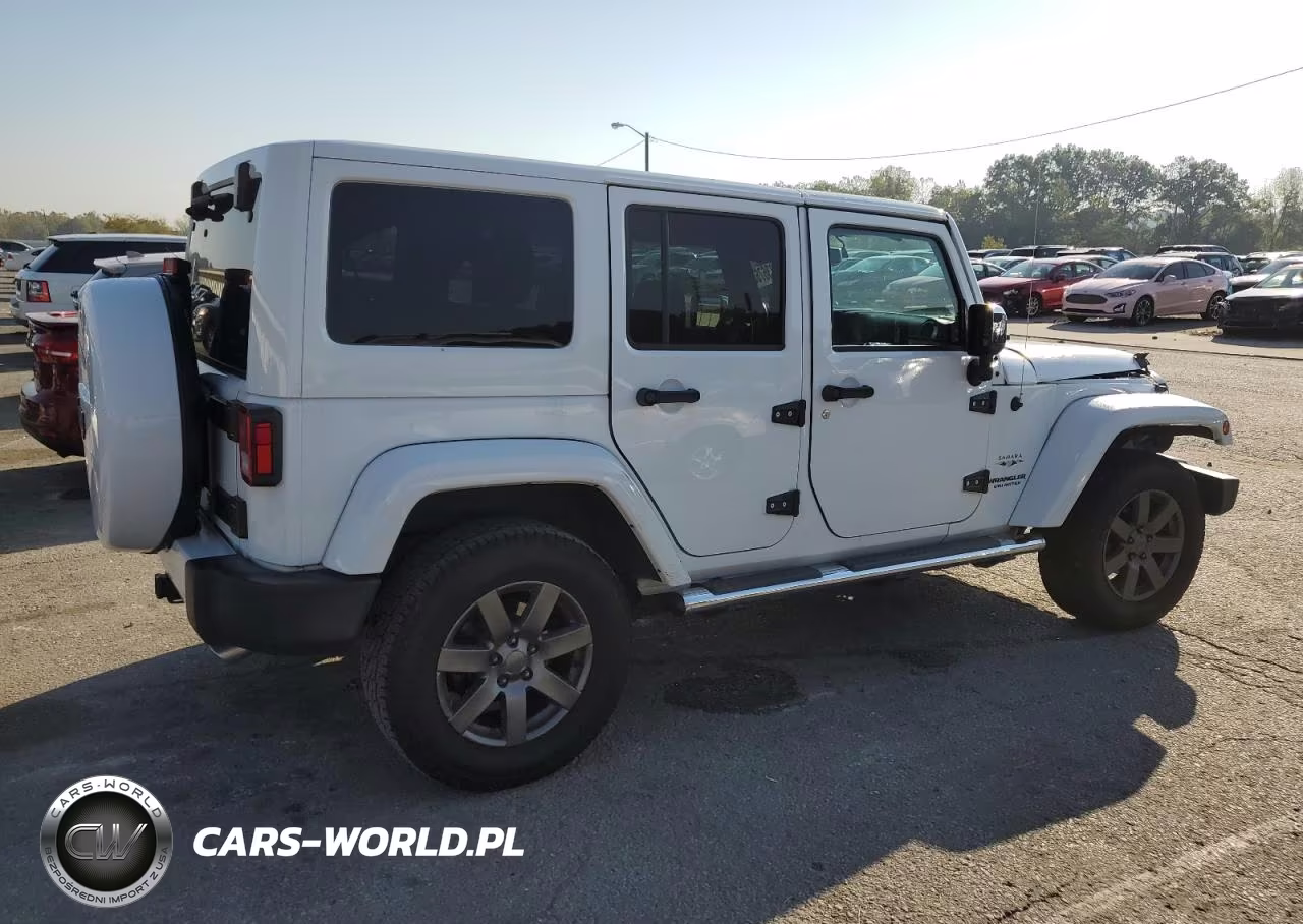 2016 Jeep Wrangler Unlimited Sahara VIN:1C4HJWEGXGL114234 - 3