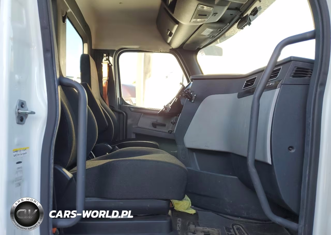 2019 Freightliner Cascadia 126 Semi Truck VIN:1FUJHLFG4KLKU5557 - 5