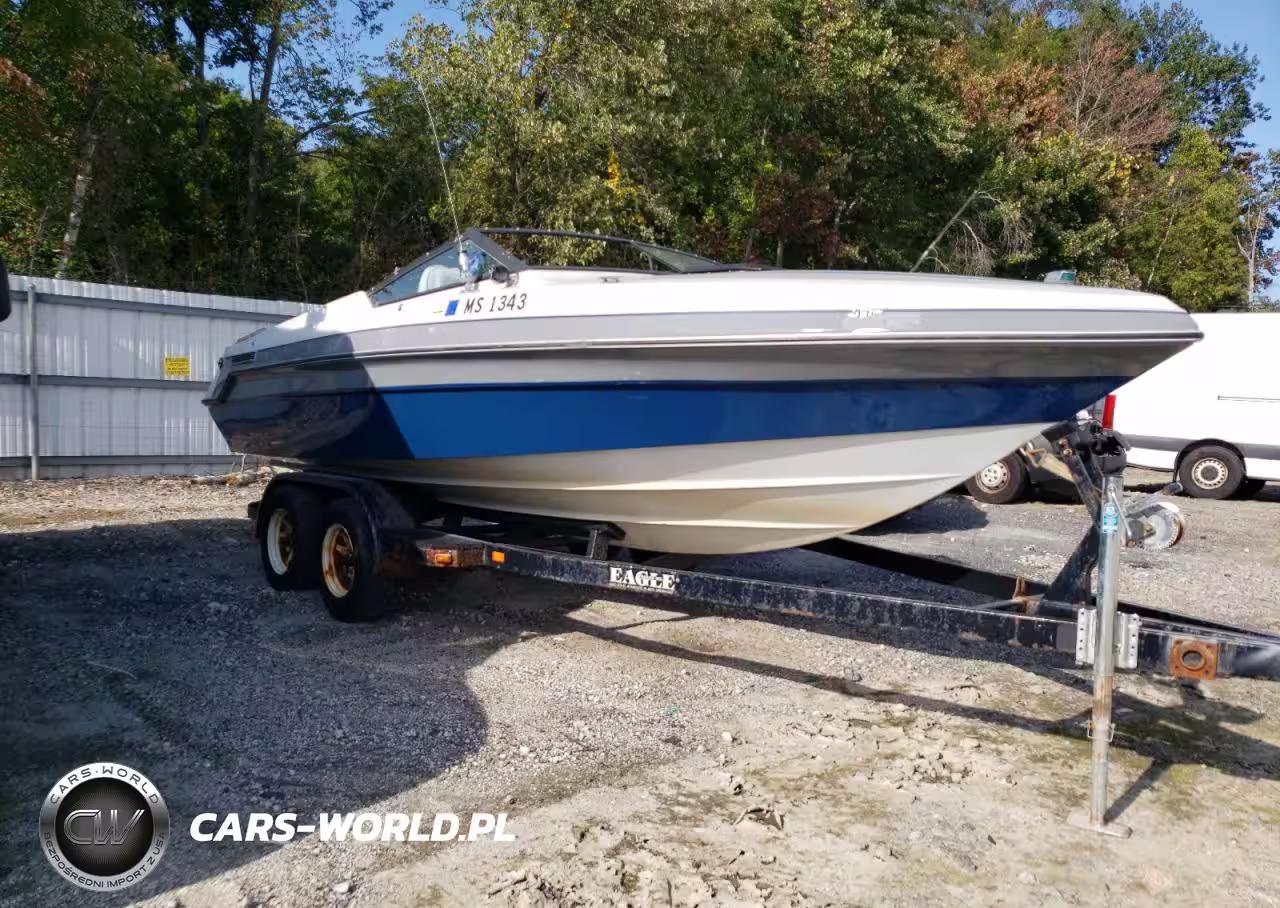 1988 Rinker Boat - Boat