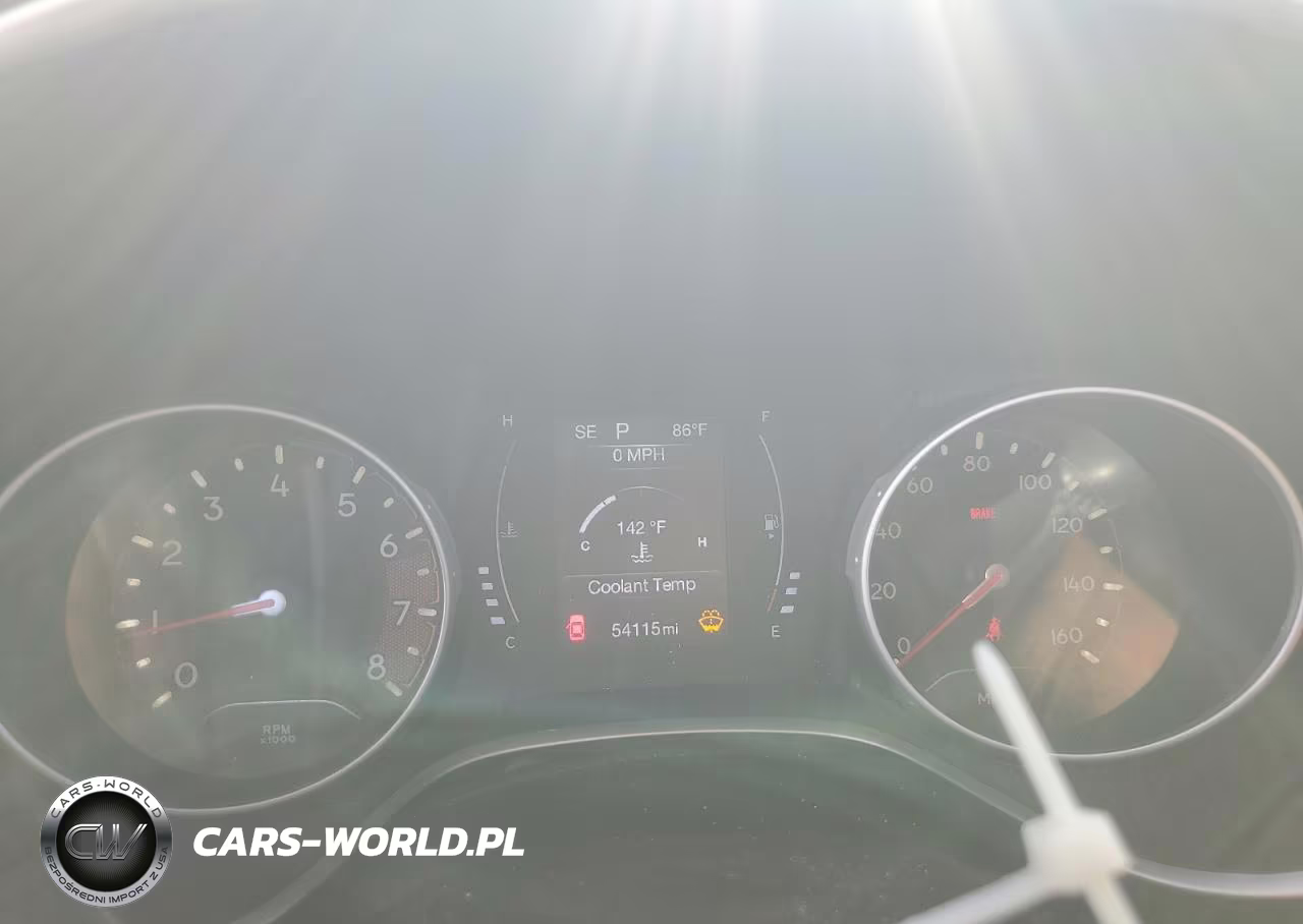 2020 Jeep Compass Latitude VIN:3C4NJDBB3LT116518 - 9