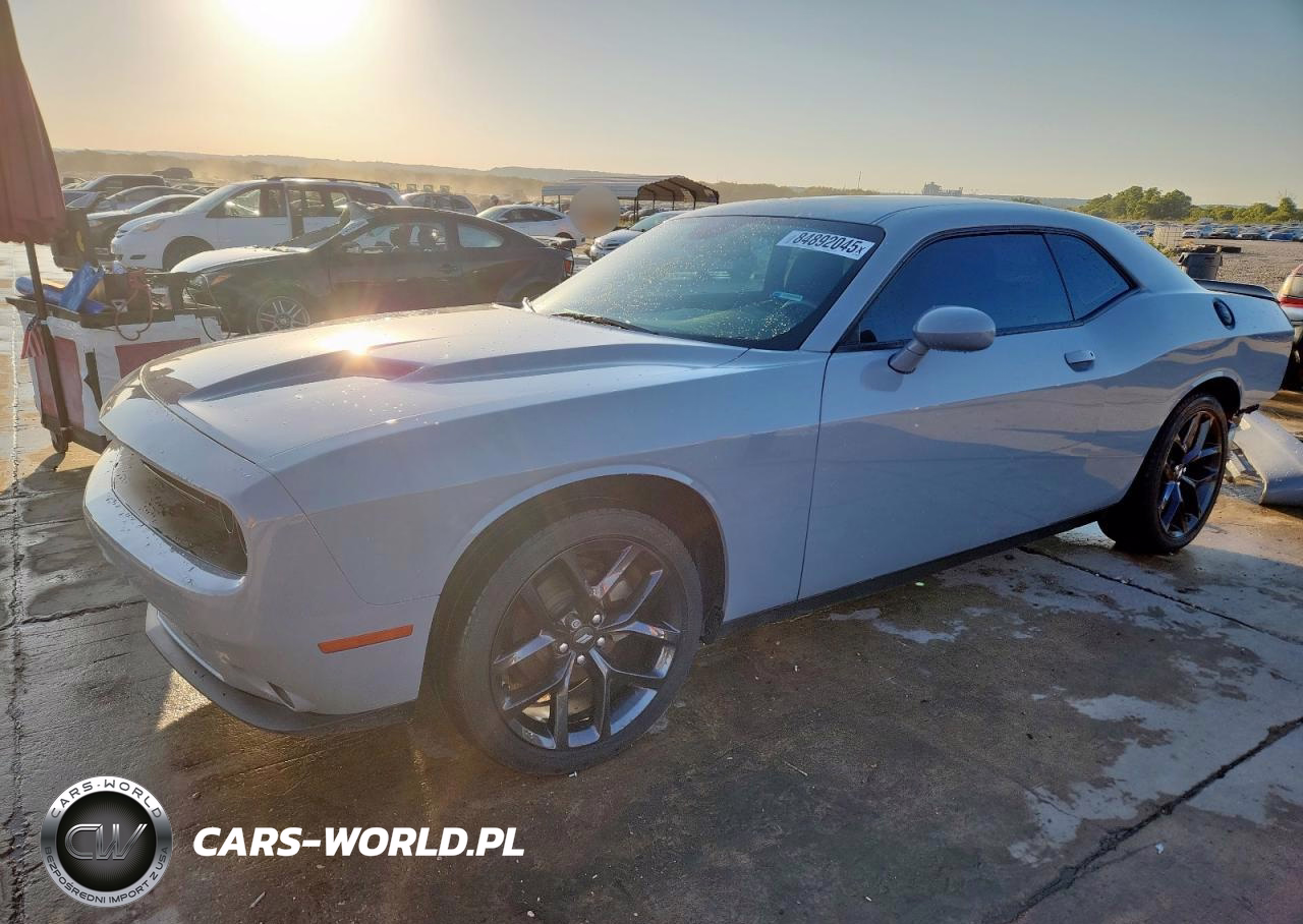 2022 Dodge Challenger Sxt