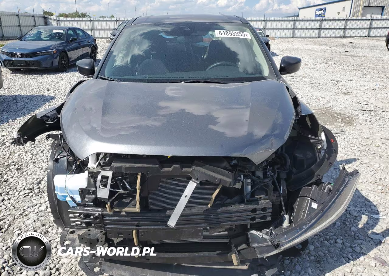 2025 Nissan Kicks Play S VIN:3N1CP5BV6SL482545 - 5