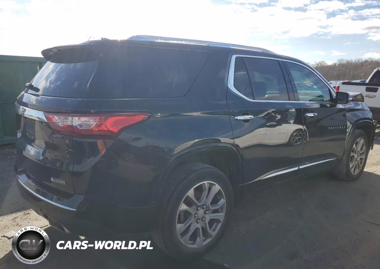 2018 Chevrolet Traverse Premier VIN:1GNEVJKW6JJ129068 - 3