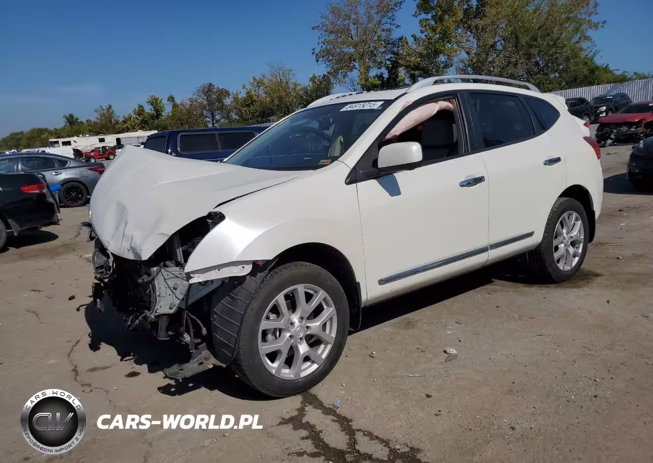 2013 Nissan Rogue S – zdjęcie 1 z 14