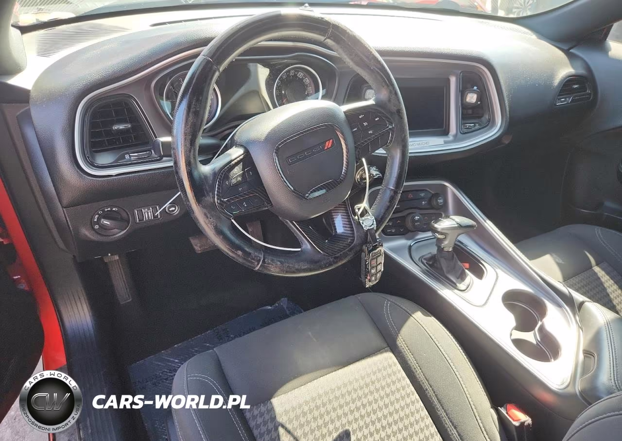 2019 Dodge Challenger Sxt VIN:2C3CDZAG3KH606722 - 8