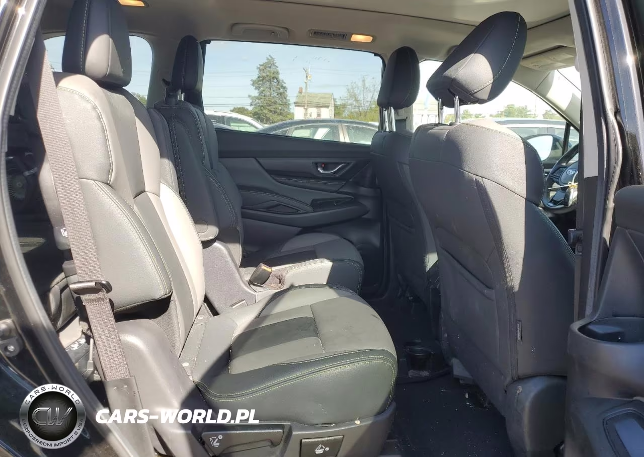 2024 Subaru Ascent Onyx Edition VIN:4S4WMAHDXR3440262 - 11