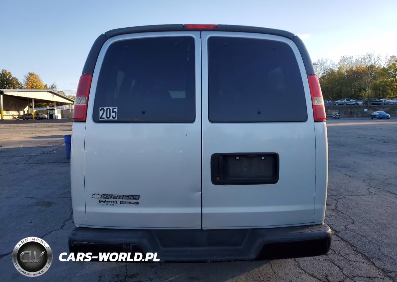 2015 Chev Express G3500 Ls VIN:1GAZGXFFXF1118284 - 6