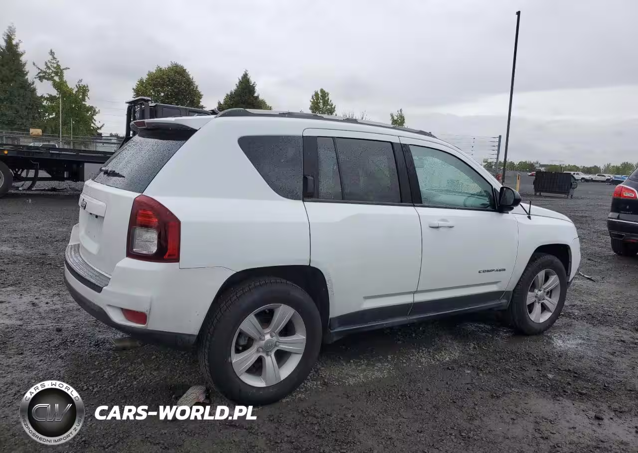 2016 Jeep Compass Sport VIN:1C4NJDBB9GD662302 - 3